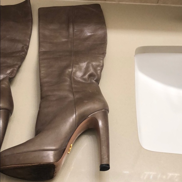 Prada boots - Picture 3 of 12